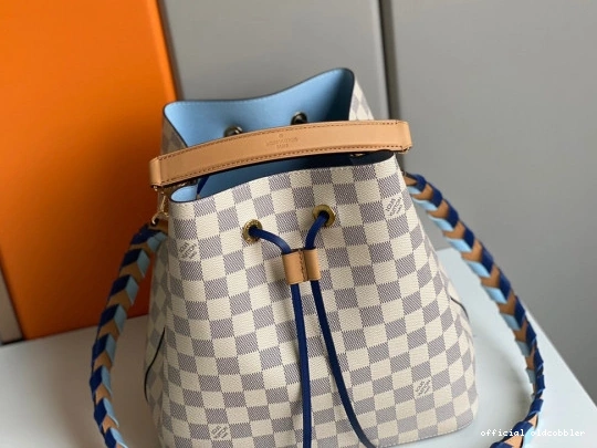 Official oldcobbler VUITTON LOUIS MM NÉONOÉ 0712